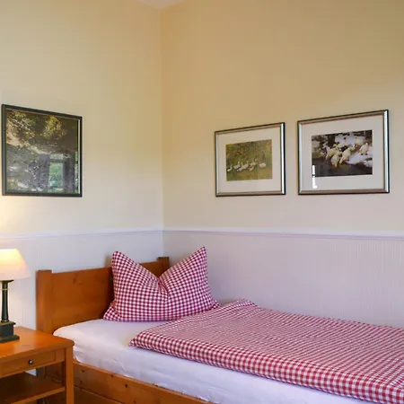 Holiday home Straubehof